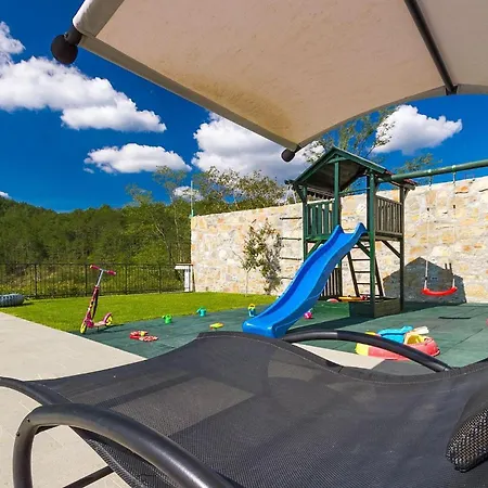 Prázdninový dům Denis *