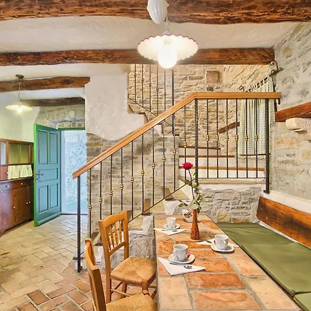 Denis Holiday home Buzet